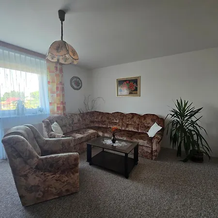 Complete Living With A Garden Mochtin